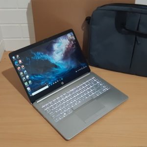 HP 14S-DK0005AU AMD A4-9125 ram 4GB SSD NVME M.2 256GB, slim istimewa mulus keyboard nyala, garansi resmi sampai Mei 2022 (terjual)