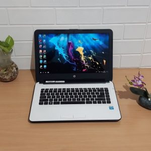 HP 14-AC002TU Intel Celeron N3050 ram 4GB hdd 500GB, slim putih elegan (terjual)