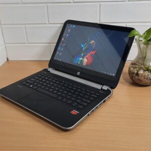 HP Pavilion 11 AMD A4-1250 Dualcore ram 4GB hardisk 500GB layar 11’6in mulus normal siap pakai (terjual)