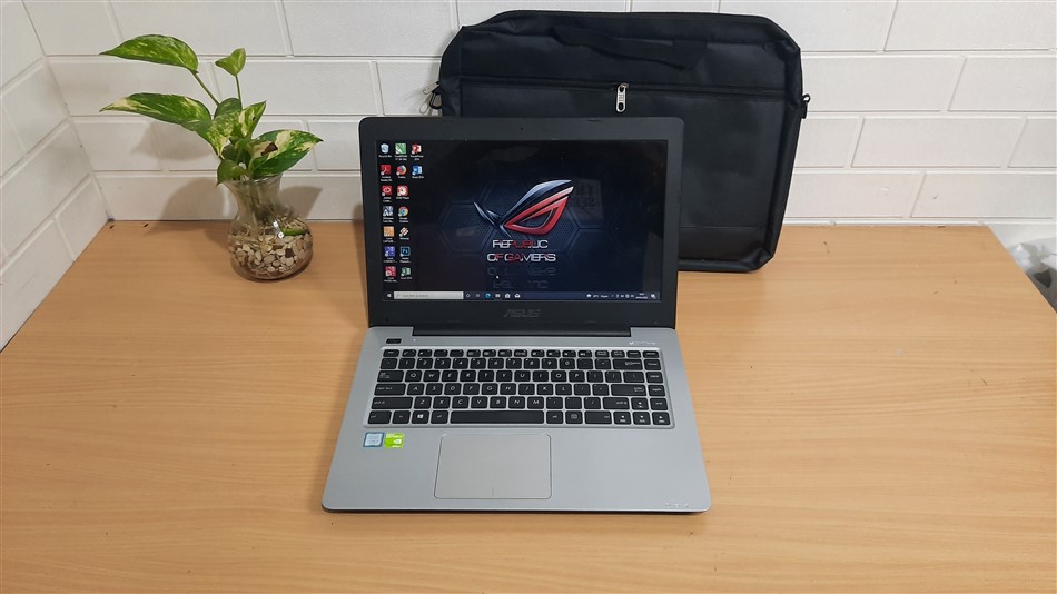 Laptop Grafis Render Gaming Asus A456ur Core I5 7200u Ram 8gb Ssd128gb Hd1tb Nvidia Gt930 2gb 6806